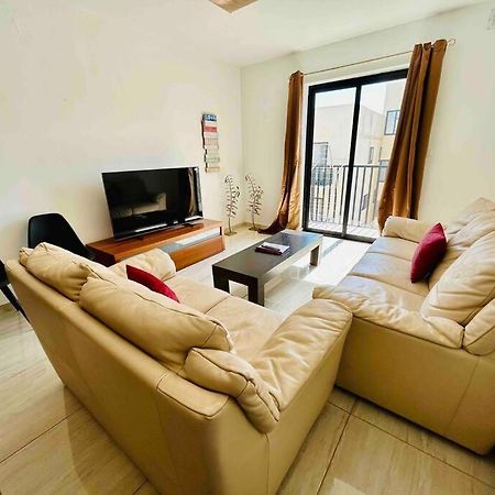 Duplex Whiskey Home 200M Away From The Sea And The Square St. Paul's Bay Ngoại thất bức ảnh