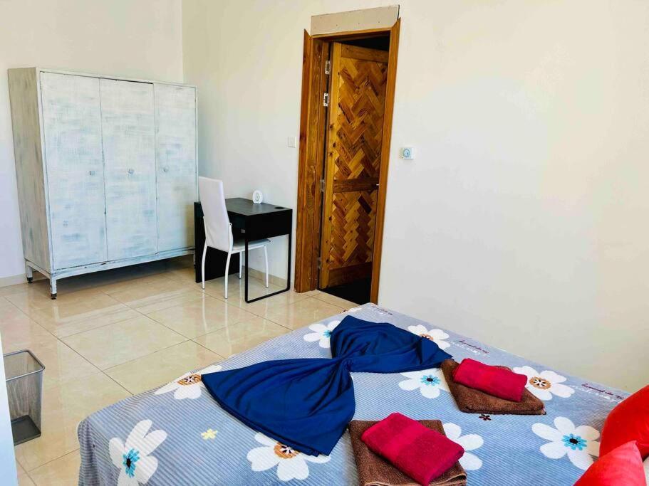 Duplex Whiskey Home 200M Away From The Sea And The Square St. Paul's Bay Ngoại thất bức ảnh