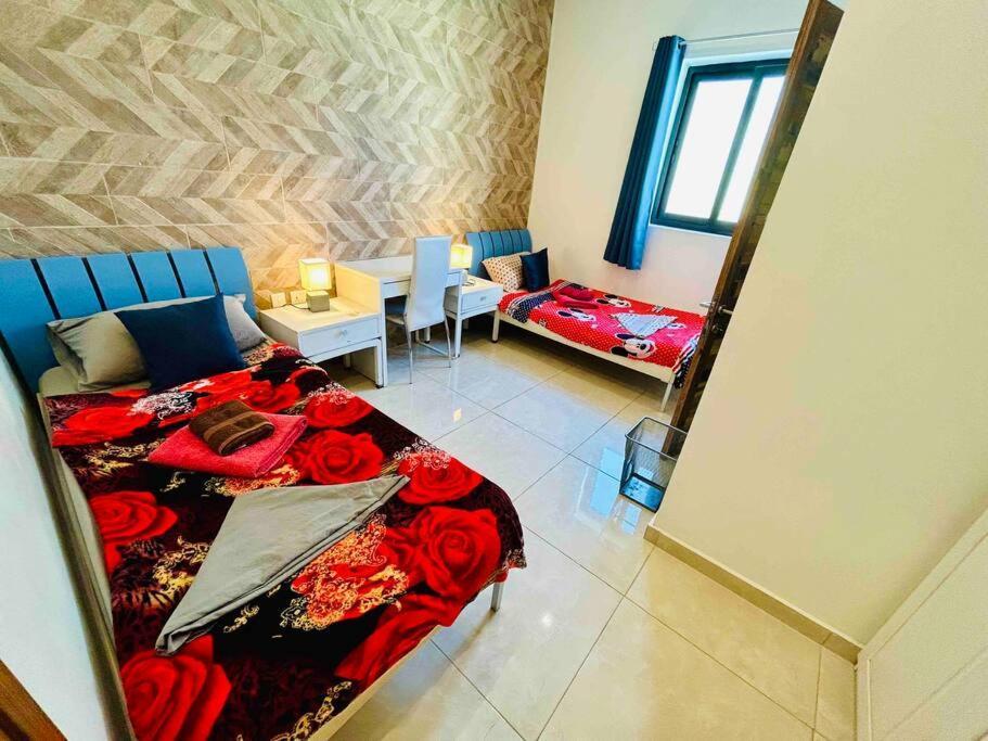 Duplex Whiskey Home 200M Away From The Sea And The Square St. Paul's Bay Ngoại thất bức ảnh